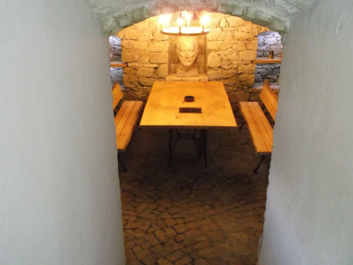 Dworek W Ogrodzie Kazimierz Dolny Esterno foto